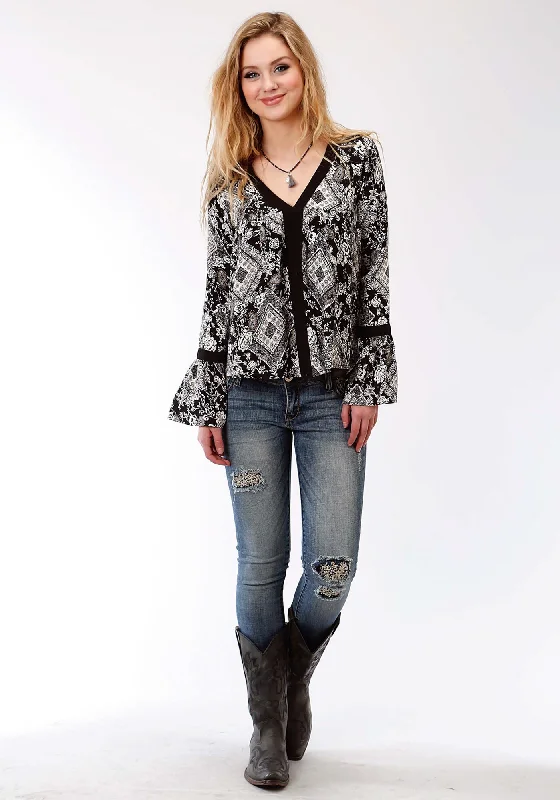 Roper Poet Womens Black Rayon/Nylon Diamond Floral L/S Blouse Peter Pan Blouse