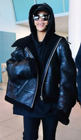 Rihanna Oversized Shearling Jacket Graphic T-Shirt Round Neck Polyester