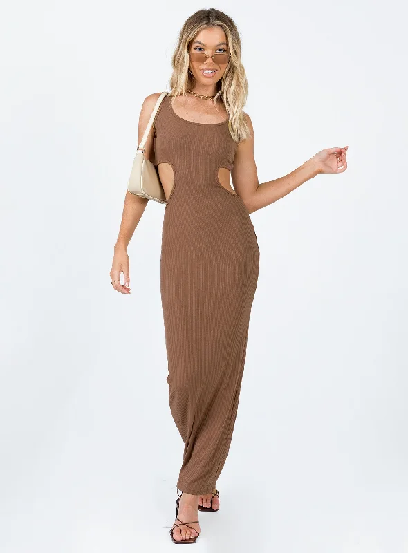 Alaska Maxi Dress Brown Elegant Lace Maxi Dress