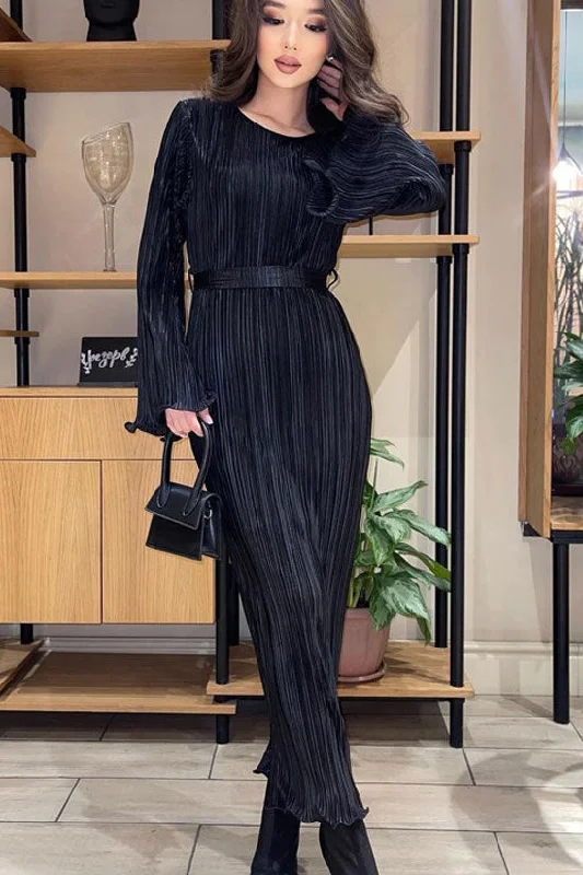 Celebrity Style Crew Neck Bell Sleeve Shift Pleated Maxi Dress - Black Fashionable Chiffon Maxi Dress Celebrity Style Crew Neck Bell Sleeve Shift Pleated Maxi Dress - Black Fashionable Chiffon Maxi Dress