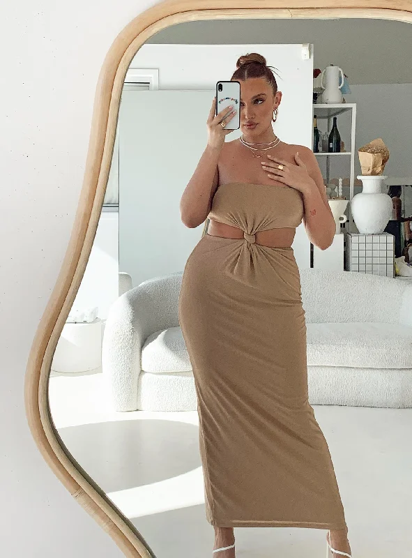 Gatlin Cut Out Maxi Dress Brown Comfortable Bohemian Maxi Dress