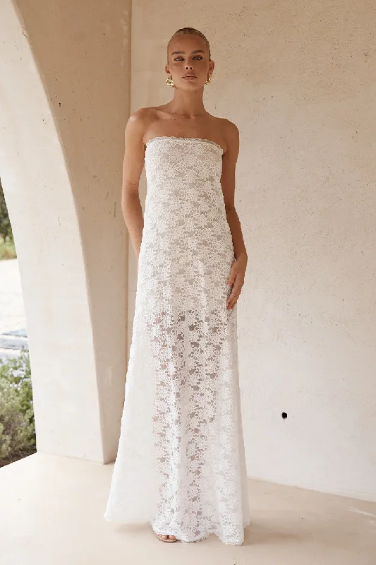 KINERA MAXI DRESS - WHITE Comfortable Flowy Maxi Dress