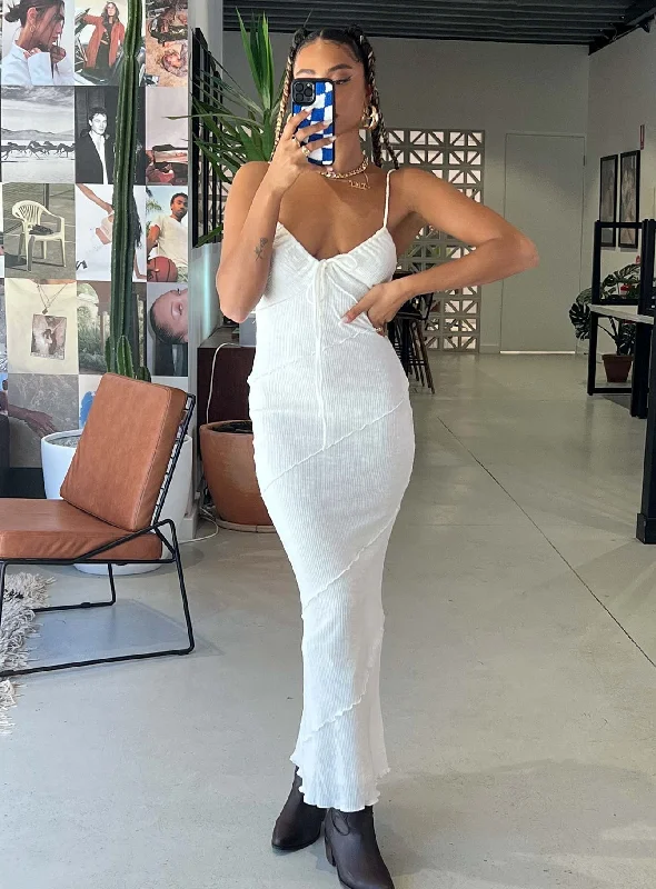 Kinsley Maxi Dress White Comfortable Casual Maxi Dress