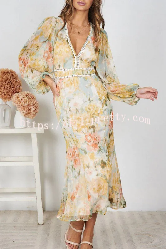 Lilipretty Pamelia Floral Print Irregular Pleated Tuxedo Skirt Pearl Maxi Dress Cozy Cold-Shoulder Maxi Dress Lilipretty Pamelia Floral Print Irregular Pleated Tuxedo Skirt Pearl Maxi Dress Cozy Cold-Shoulder Maxi Dress