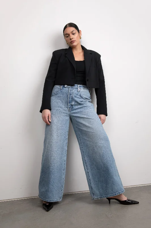 EXTRA BAGGY WIDE LEG UTILITY JEAN Comfortable Dark Wash Jeans