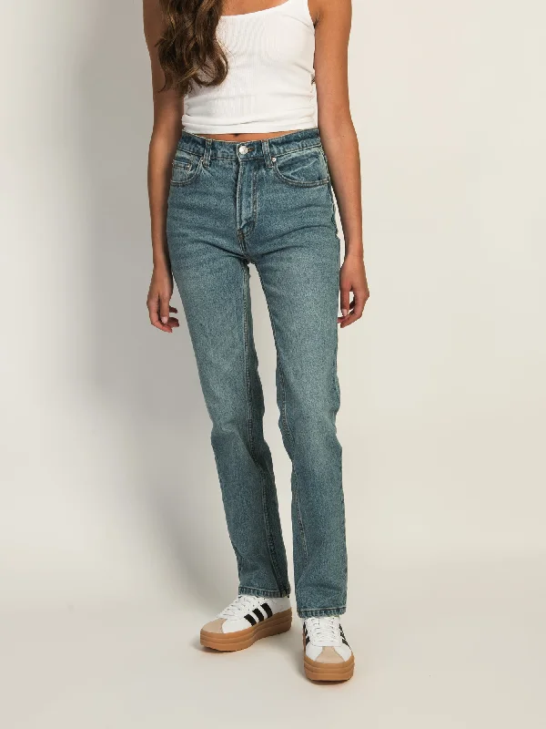 HARLOW HIGH-RISE STRAIGHT JEAN - MID WASH Fashionable Straight Cut Jeans