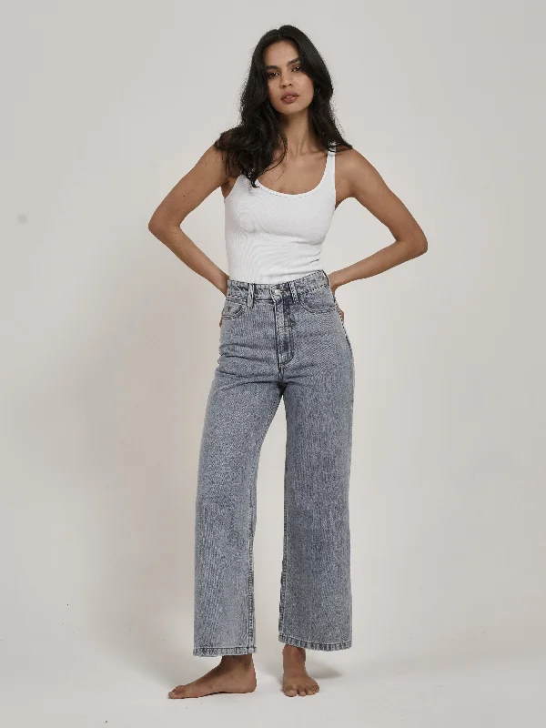 Holly Jean - Garage Blue Comfortable Dark Wash Jeans