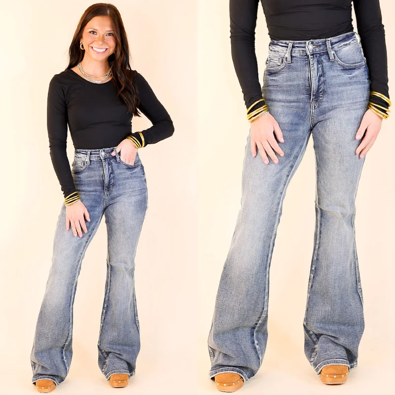 Judy Blue | Modern Muse High Waisted Tummy Control Flare Jean in Contrast Dark Wash Chic Dark-Wash Skinny Jeans Judy Blue | Modern Muse High Waisted Tummy Control Flare Jean in Contrast Dark Wash Chic Dark-Wash Skinny Jeans