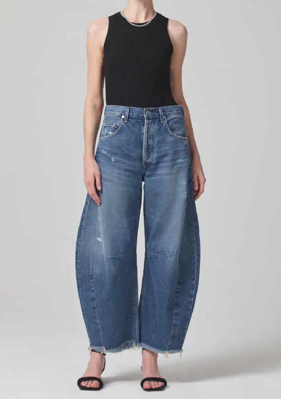 HORSESHOE HIGH RISE JEAN IN MAGNOLIA Trendy Bootcut High-Waisted Jeans