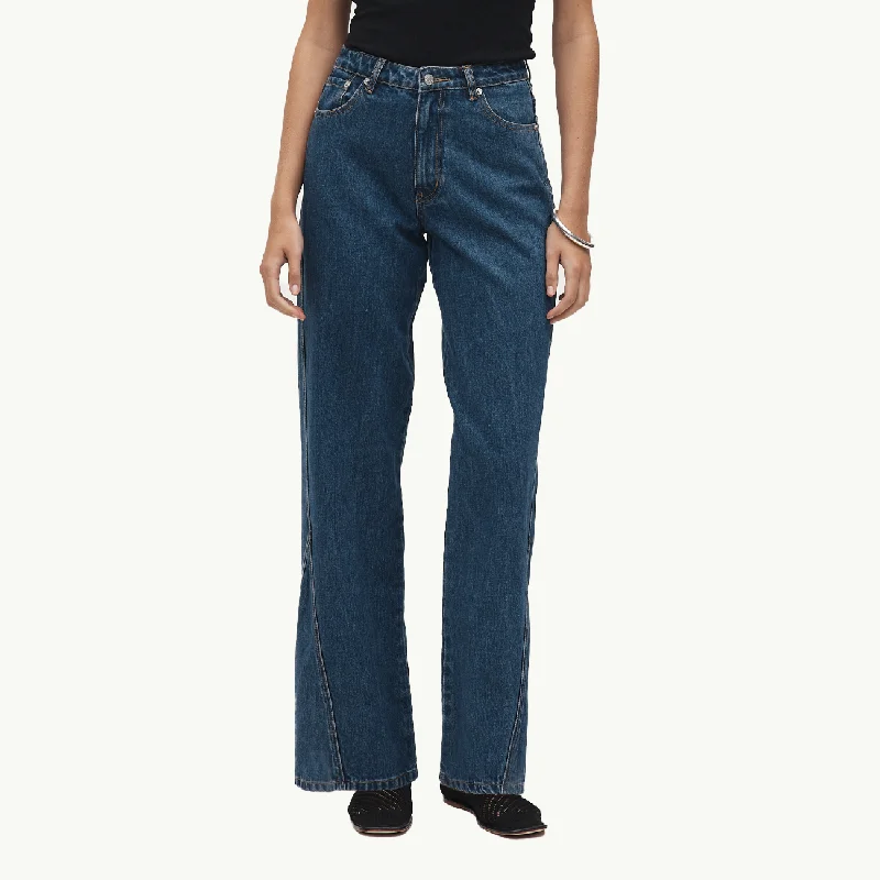 Curve Seam Jean II - Heritage Blue Trendy Wide-Legged High-Waist Jeans