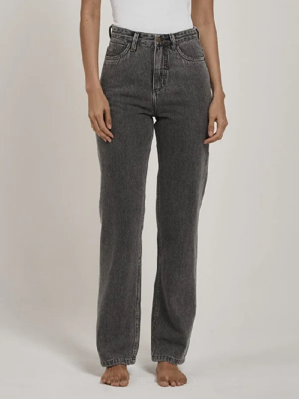 Pulp Jean - Asphalt Grey Comfortable Dark Wash Jeans