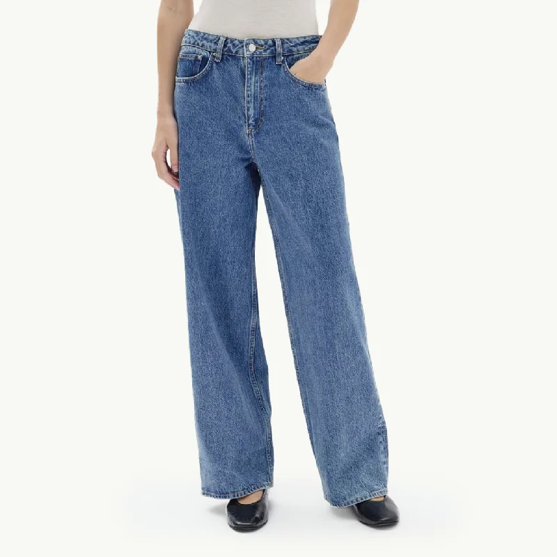 Women's Boyfriend Jean - Dark Stone Trendy Plus Size Jeans