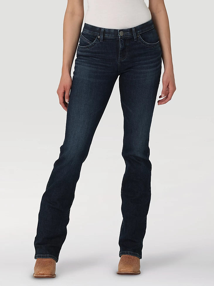 Wrangler Womens Ultimate Riding Jean Q-baby - Sara Fashionable Frayed Hem Denim
