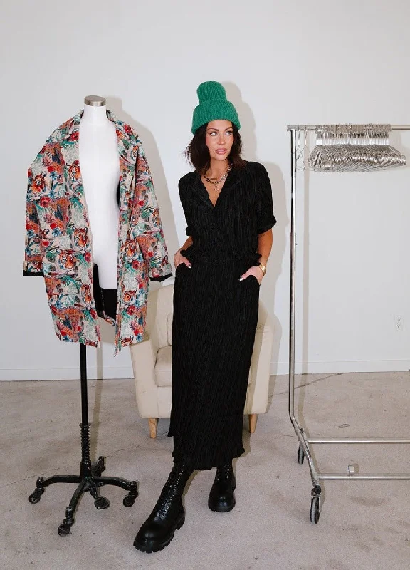 Ćest la Vie Plissé Skirt Set in Black cashmere skirt fine