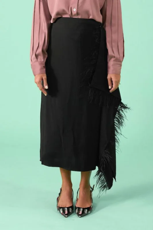 Lennie Skirt - Black velvet skirt plush